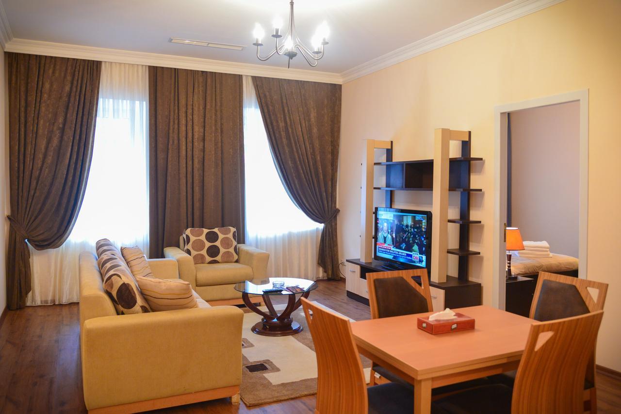City Mansion Aparthotel Baku Exterior photo